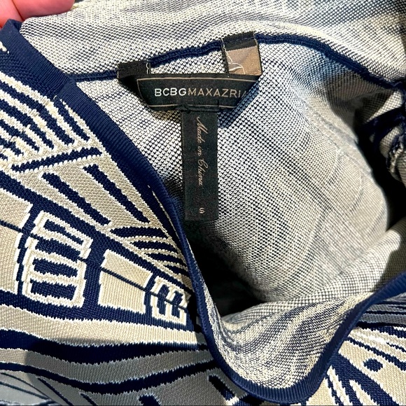 BCBG Skirt & Crop Top Set | Geometric Blue & Tan | Stretch Body Contour | Small - Picture 7 of 8